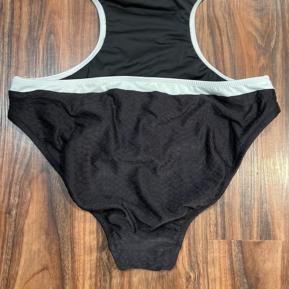 Sanctuary Snake Bite Monokini - Picture 11 of 16